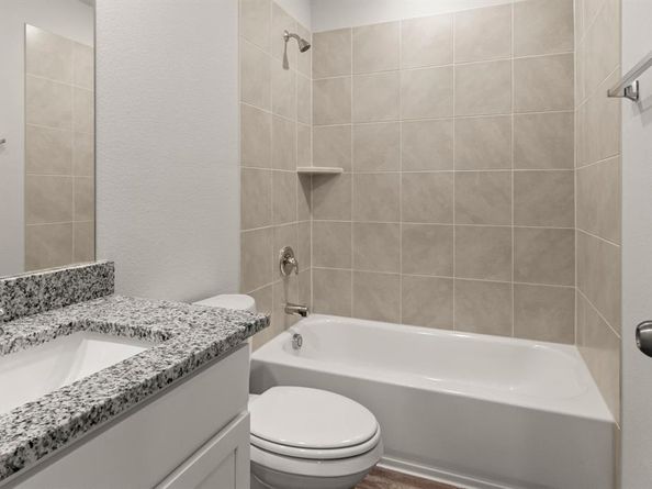 1104  Runway Road , Fort Worth Texas 76131