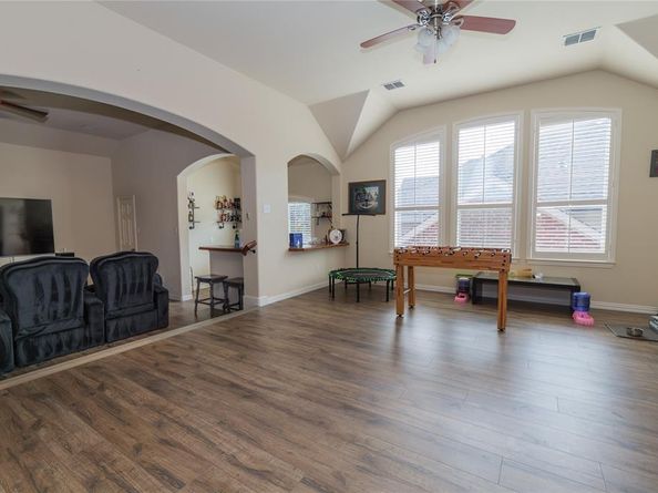 721  Peco Street , Lantana Texas 76226