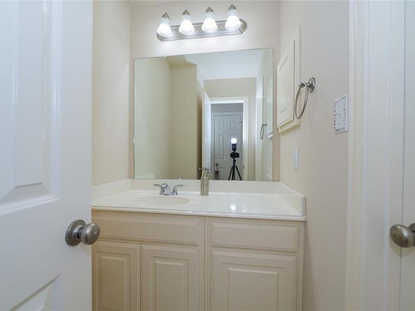 721  Peco Street , Lantana Texas 76226