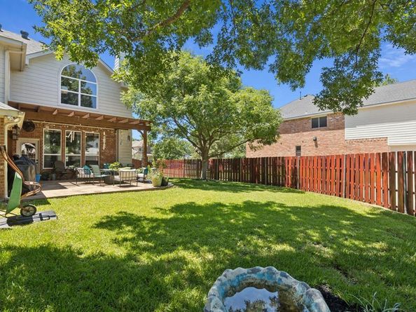1603  Briarhollow Court , Allen Texas 75002