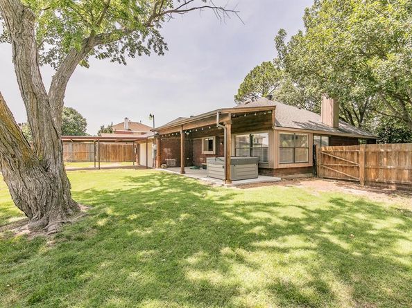 4804  Peach Tree Lane , Sachse Texas 75048