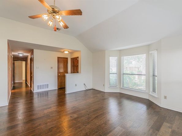4804  Peach Tree Lane , Sachse Texas 75048