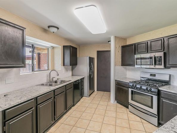 4804  Peach Tree Lane , Sachse Texas 75048