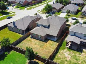 432  Winchester Drive , Celina Texas 75009