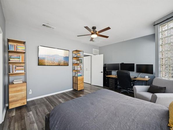 4040  Avondale Avenue  308, Dallas Texas 75219