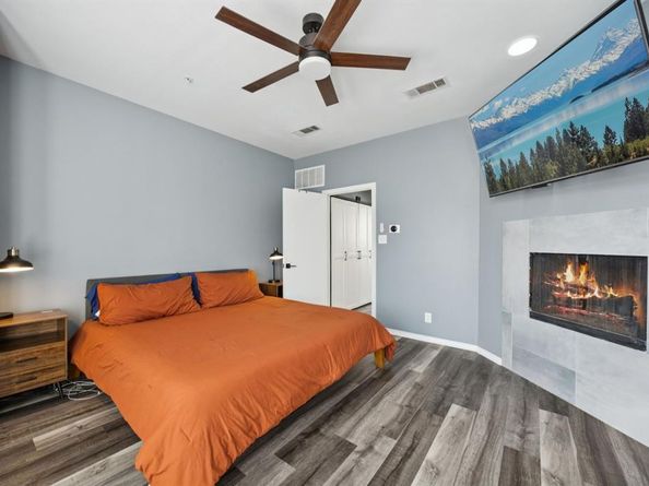4040  Avondale Avenue  308, Dallas Texas 75219