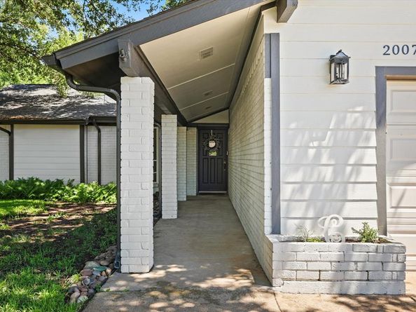 2007  Elmridge Drive , Arlington Texas 76012