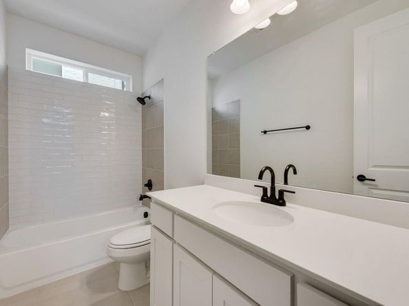 7631  Lanier Lane , Grand Prairie Texas 75054