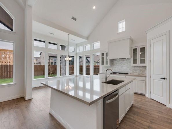 7631  Lanier Lane , Grand Prairie Texas 75054