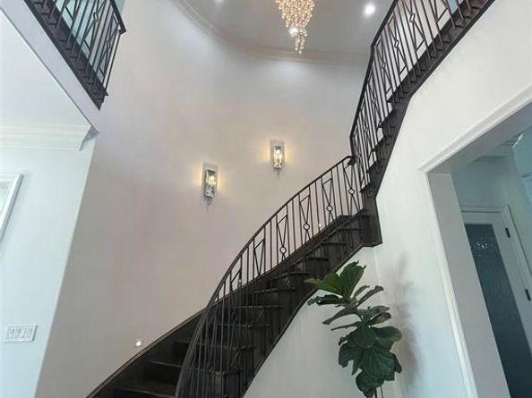 6019  Prestonshire Lane , Dallas Texas 75225