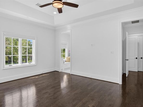 6019  Prestonshire Lane , Dallas Texas 75225
