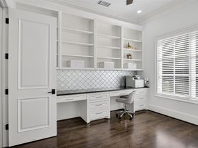 6019  Prestonshire Lane , Dallas Texas 75225
