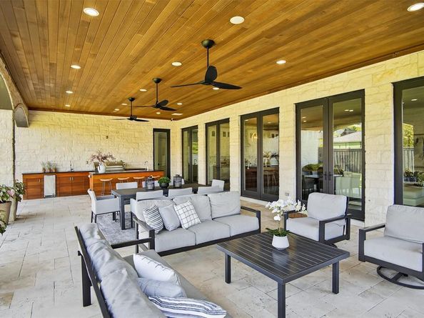 6019  Prestonshire Lane , Dallas Texas 75225