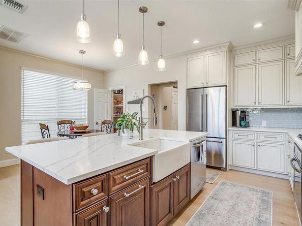 1008 W Belknap Street , Fort Worth Texas 76102