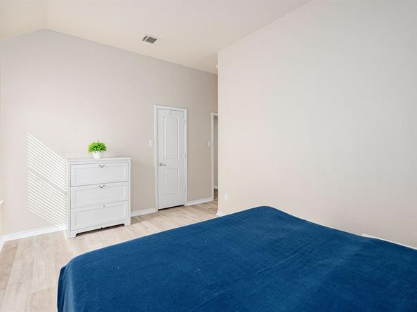 1708  Lancaster Gate  , Allen Texas 75013