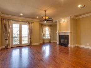 566  Rockingham Drive , Irving Texas 75063