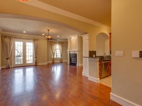 566  Rockingham Drive , Irving Texas 75063