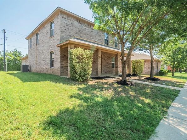 644  Mission Lane , Lancaster Texas 75146