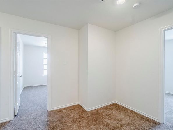 644  Mission Lane , Lancaster Texas 75146