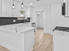 1007 N Cottonwood Drive , Richardson Texas 75080