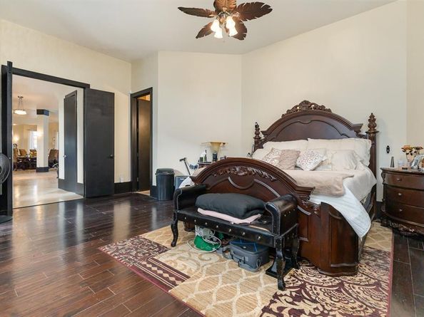 1031  Mallard Pointe Drive , Grand Prairie Texas 75104