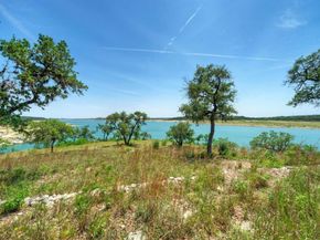8101  Sharon Road , Austin Texas 78641
