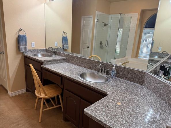 2632  Waterford Way , Carrollton Texas 75006