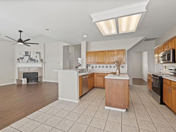 8021  Shoshoni Drive , Arlington Texas 76002