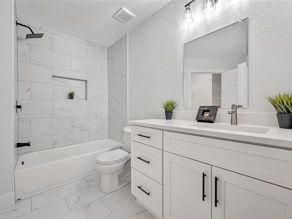 10203  Glen Vista Drive , Dallas Texas 75217