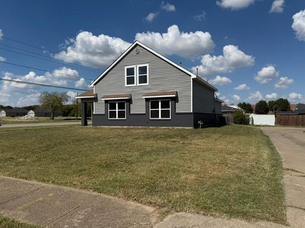 10203  Glen Vista Drive , Dallas Texas 75217