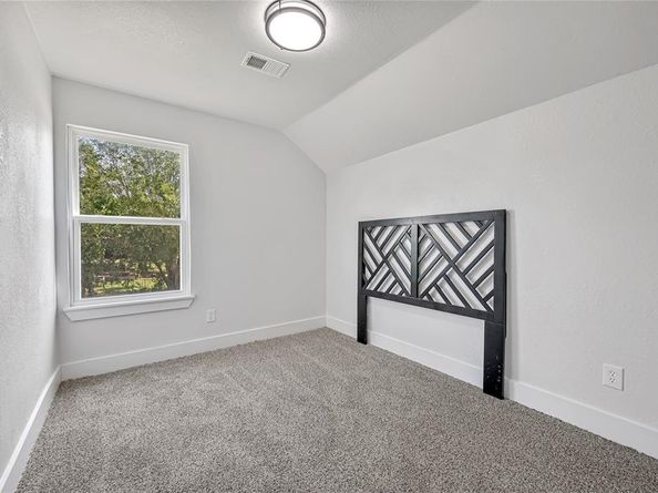 10203  Glen Vista Drive , Dallas Texas 75217