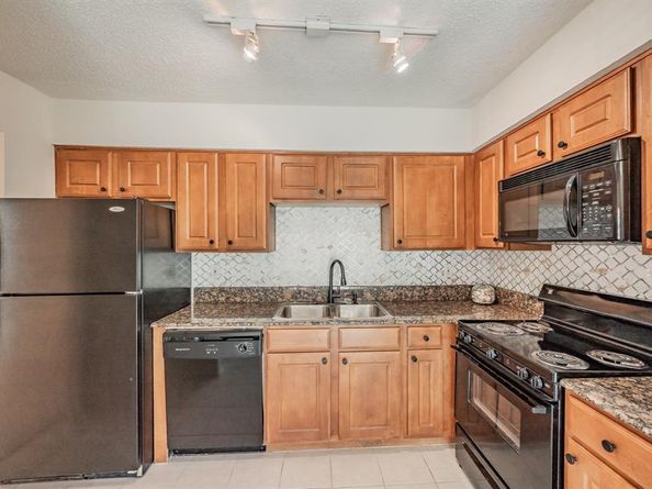 5300  Keller Springs Road  1095, Dallas Texas 75248