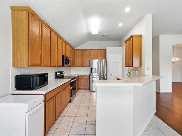 1637  Nightingale Lane , Corinth Texas 76210