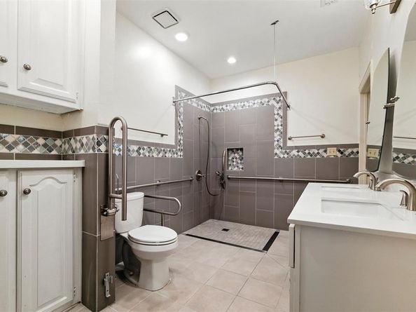 7032  Halprin Street , Dallas Texas 75252