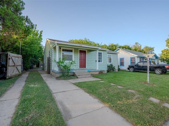 1109  Colvin Street , Fort Worth Texas 76104