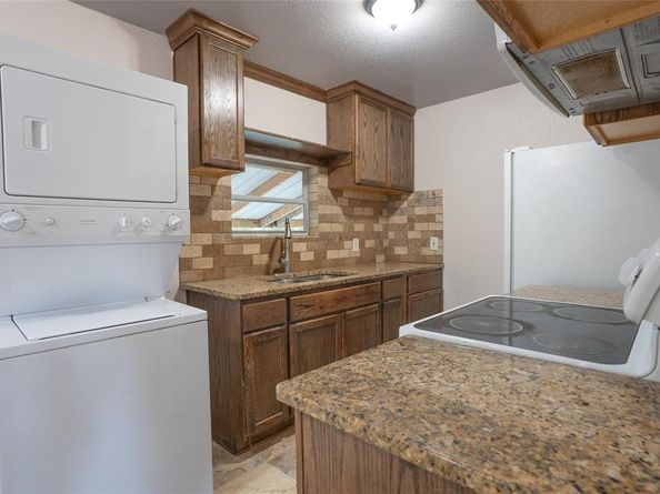 1109  Colvin Street , Fort Worth Texas 76104