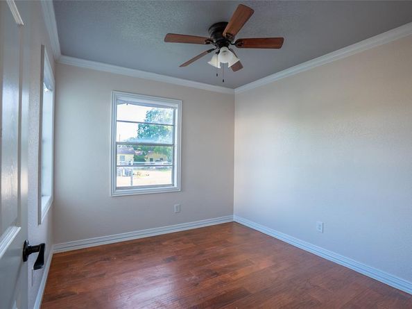 1109  Colvin Street , Fort Worth Texas 76104