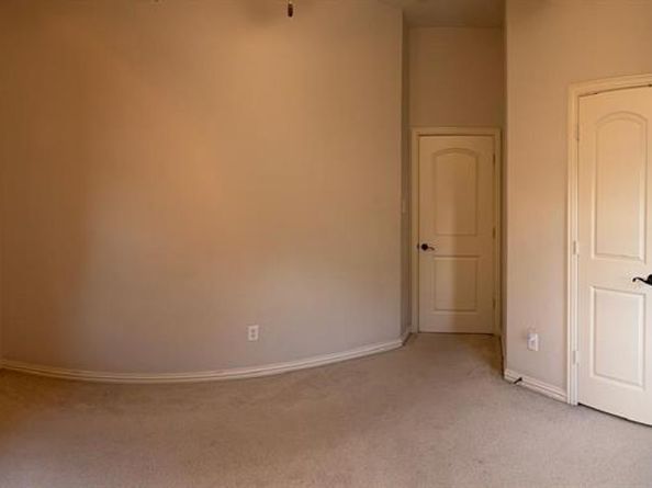 2005  Loma Alta Drive , Irving Texas 75063