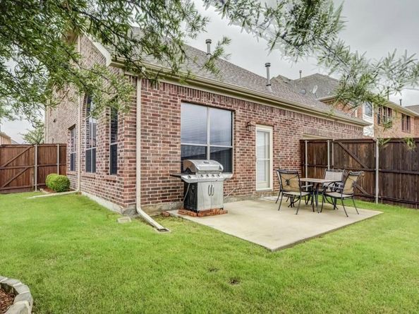 2005  Loma Alta Drive , Irving Texas 75063