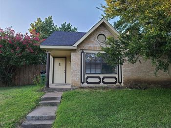 2423  Limestone Drive 