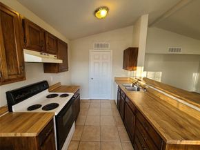 2423  Limestone Drive , Arlington Texas 76014