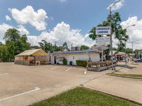 5832  Live Oak Street , Dallas Texas 75214