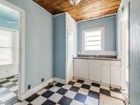 5832  Live Oak Street , Dallas Texas 75214