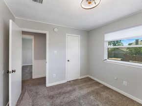 1606  Clarendon Drive , Lewisville Texas 75067