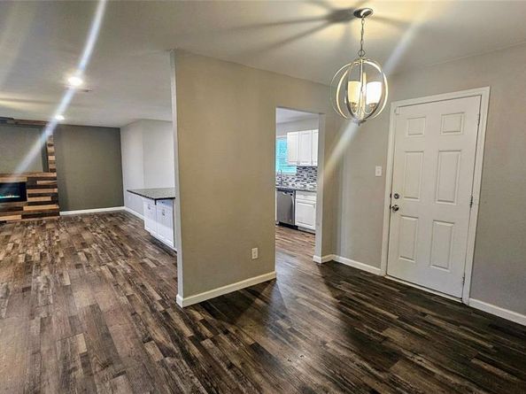 4829 S Riverside Drive , Fort Worth Texas 76119