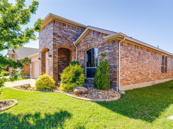 5212  Sugarcane Lane , Fort Worth Texas 76179