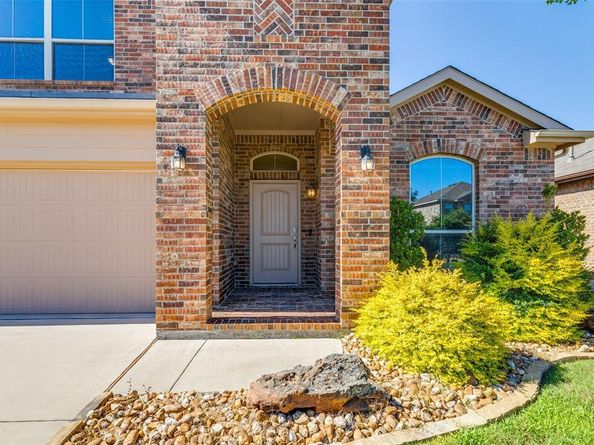 5212  Sugarcane Lane , Fort Worth Texas 76179