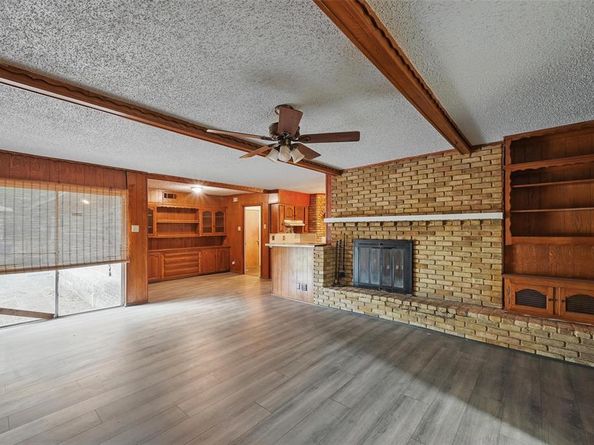 6330  Autumn Woods Trail , Dallas Texas 75232