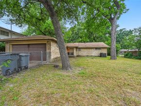 6330  Autumn Woods Trail , Dallas Texas 75232