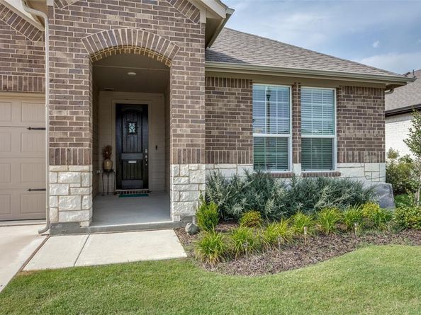 1600  Woodpecker Street , Denton Texas 76205